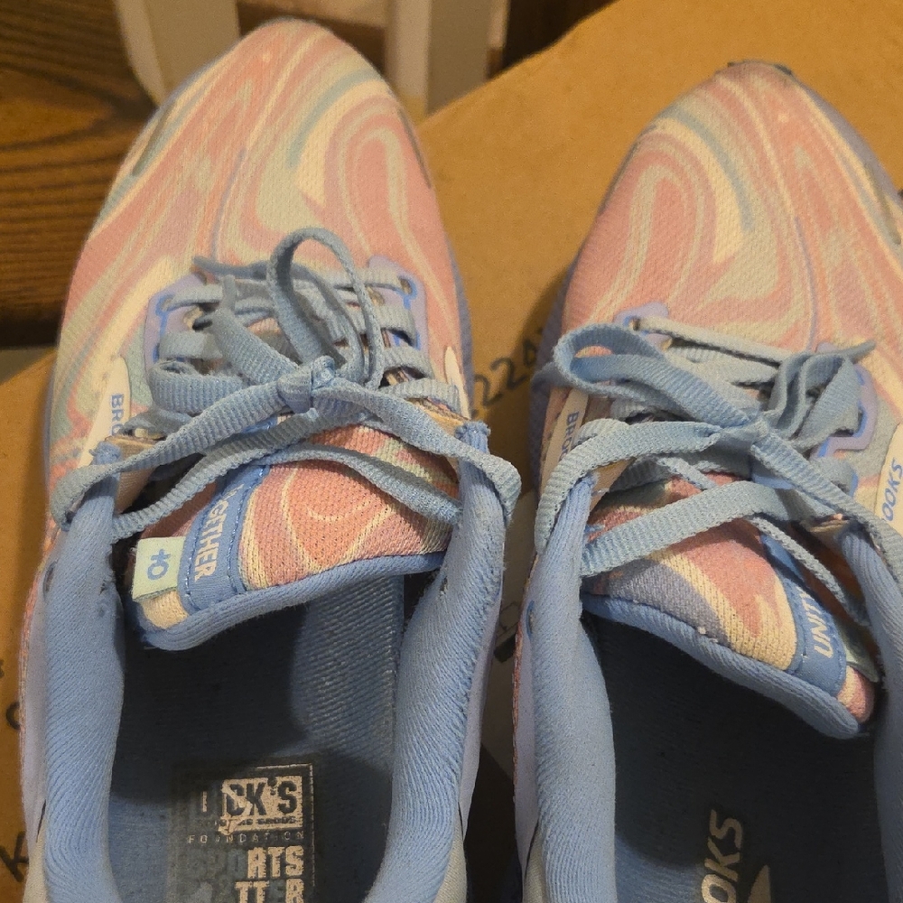 Brooks Empower Her Design Blue Sneakers